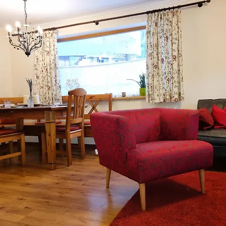 Raetia I By Interhome Lägenhet