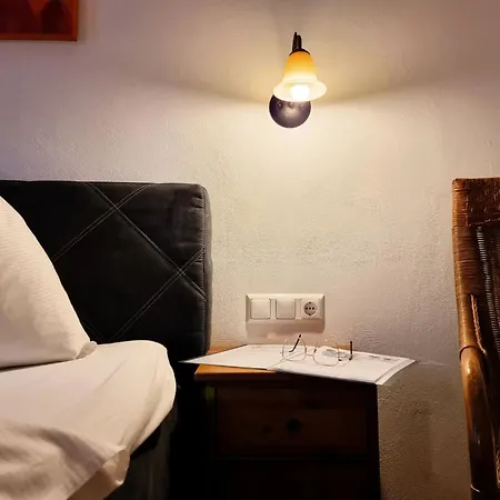 Raetia I By Interhome פונדס