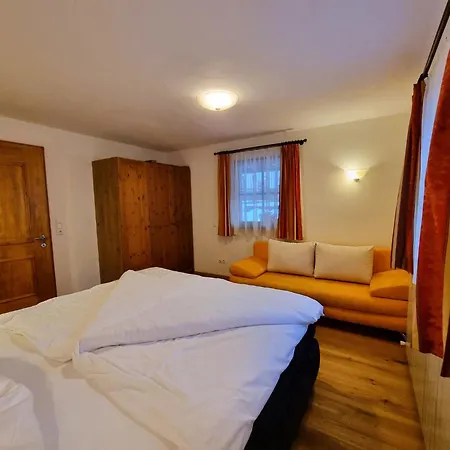 Appartement Raetia I By Interhome *