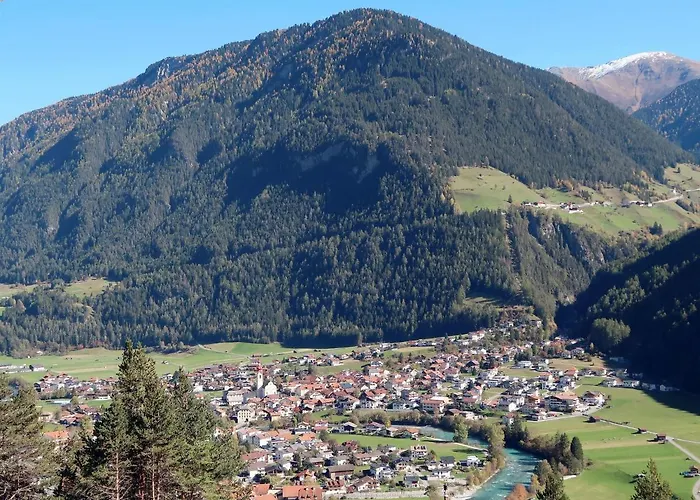 Raetia I By Interhome Appartement